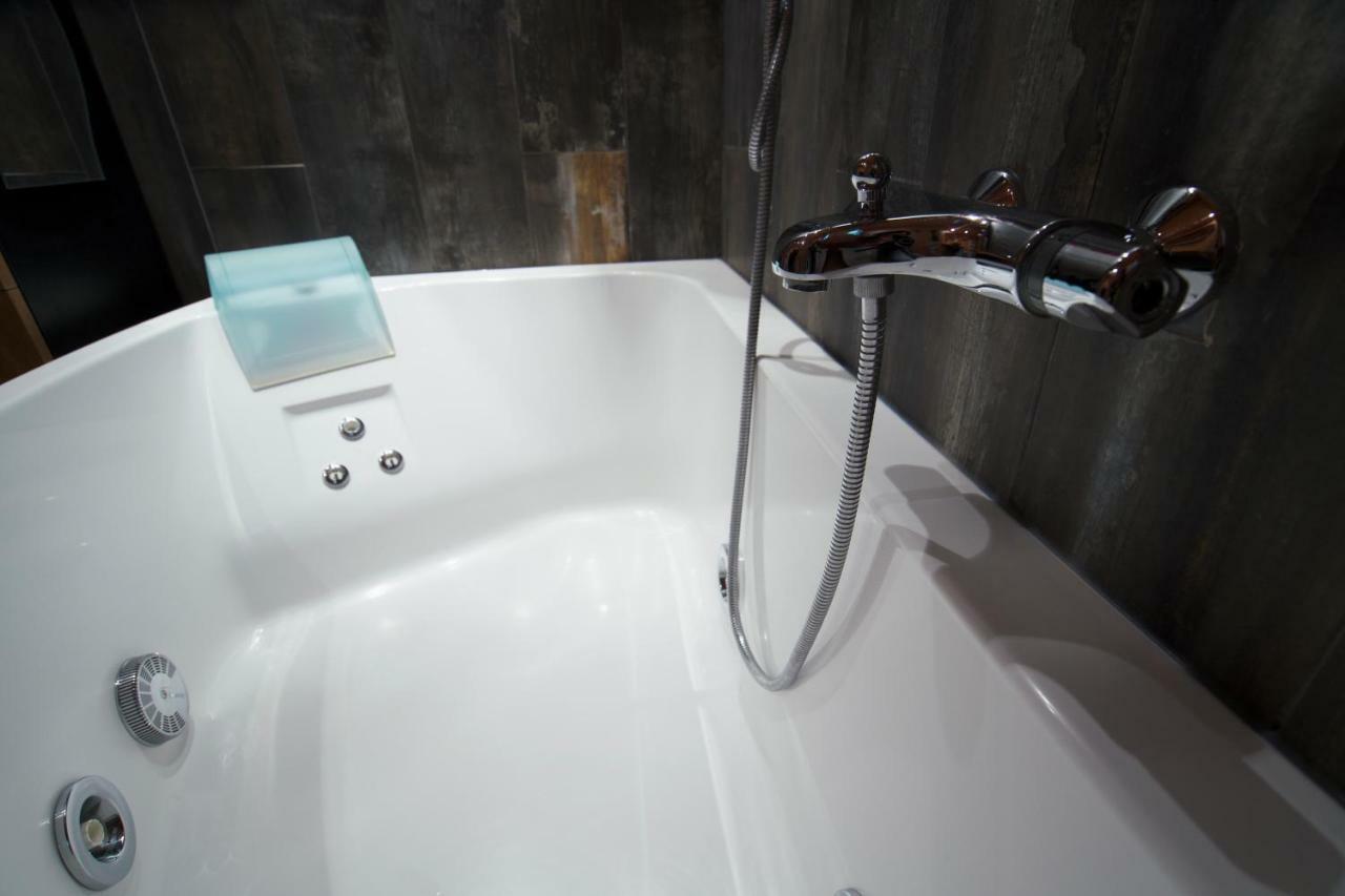 Style And Comfort 8 Min From Acropolis Museum By Yha Athènes Extérieur photo